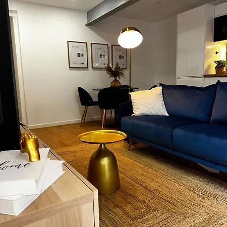 Flat 1